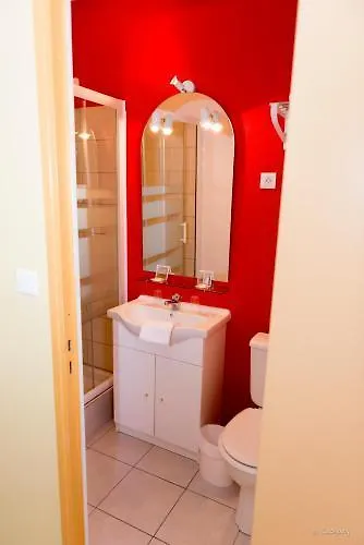 Hotel Camille Saintes-Maries-de-La-Mer 2*,  Frankreich
