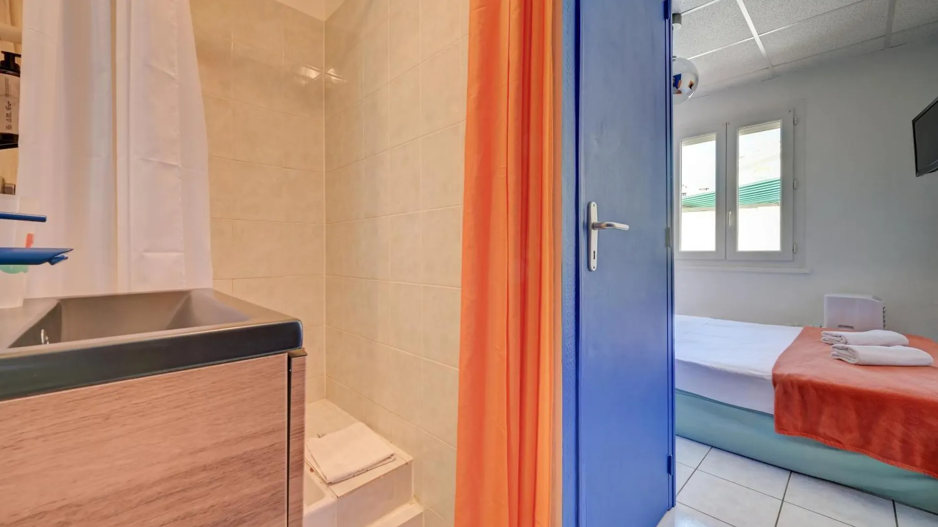 **  Hotel Camille Les Les Saintes-Maries-de-la-Mer France